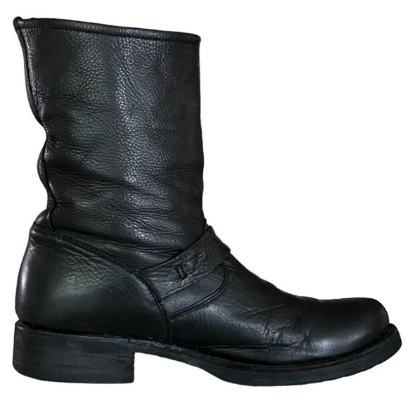 FRYE Veronica Black Leather  Short Boot Size 7.5 - Picture 5 of 12